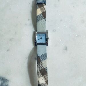 Authentic Burberry Signature Watch Canvas Leather Strap -Full Set